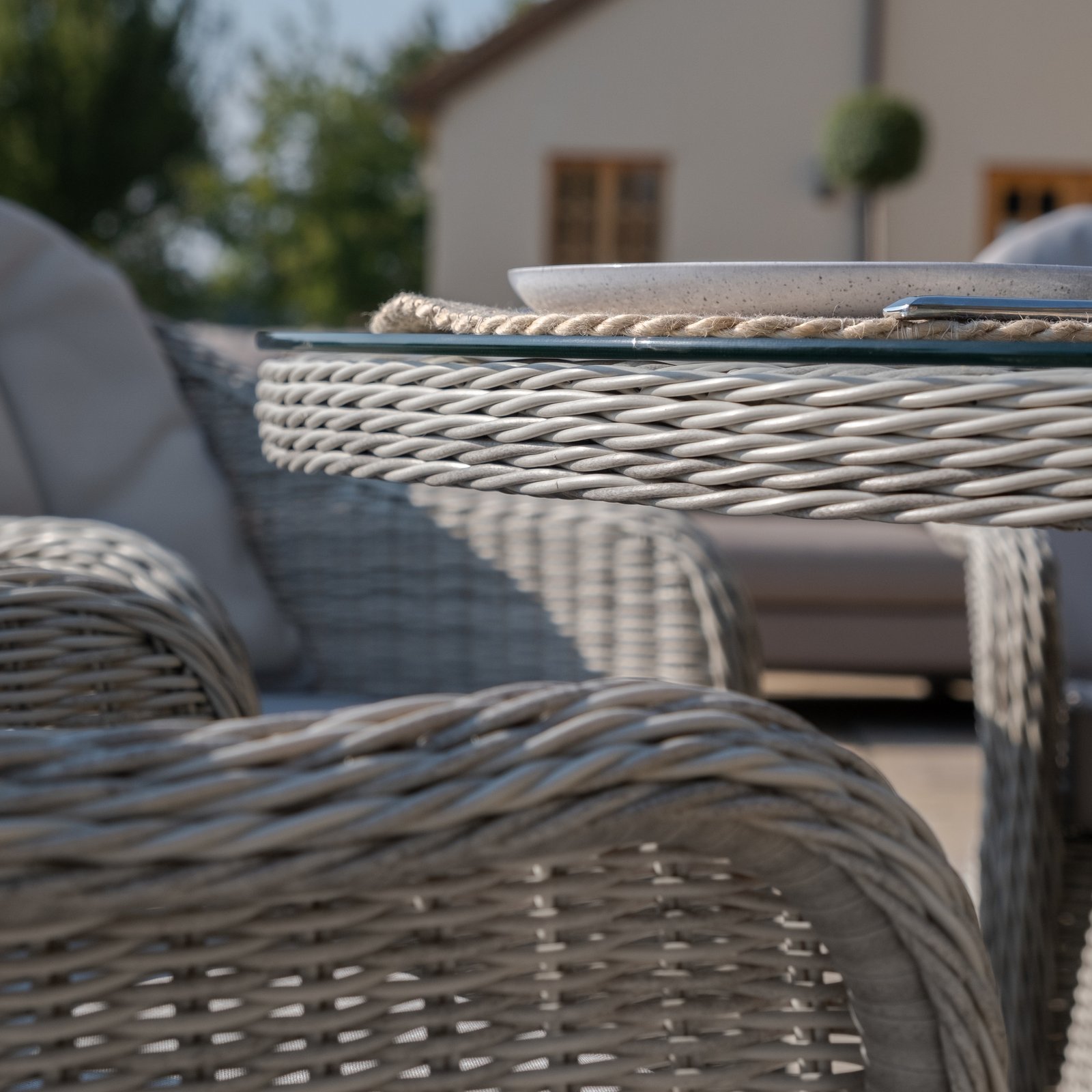 Oxford 8 Seat Oval Dining Set - Image 6