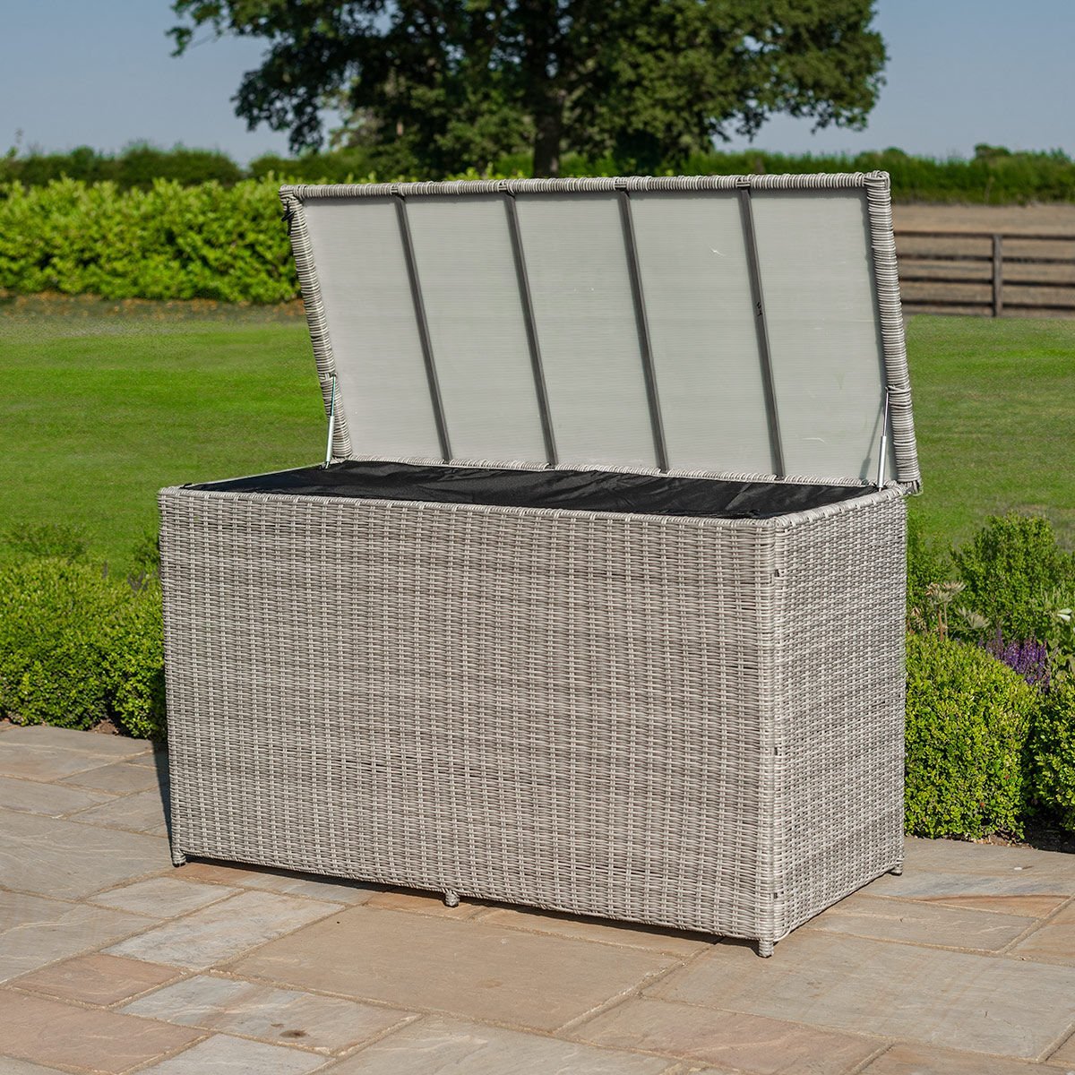 Oxford Rattan Storage Box - Image 3